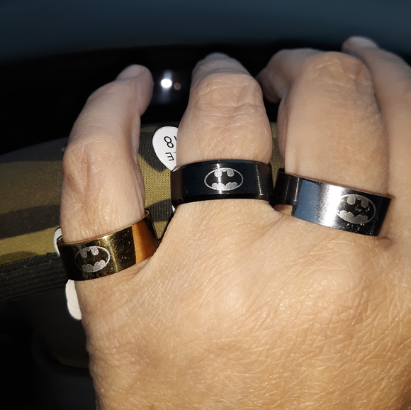 Batman titanium Rings - Picture 2 of 3
